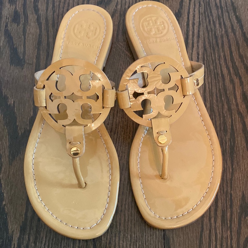 Tory Burch Miller Patent Sandals in Sand size 8.5